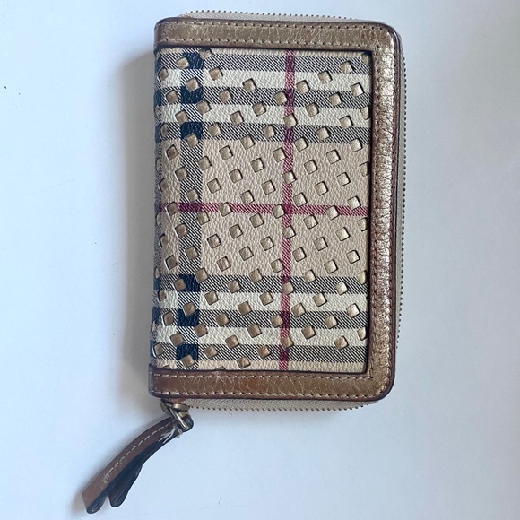 Burberry Haymarket Check Zip Wallet Metallic Gold - Picture 4 of 8